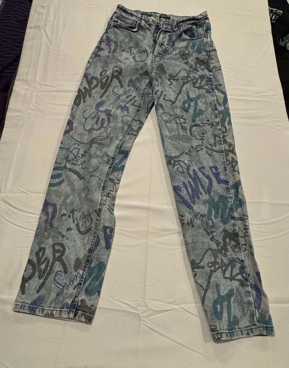 Wild Fable Women's Super High-Rise Straight Graffiti Jeans Y2K